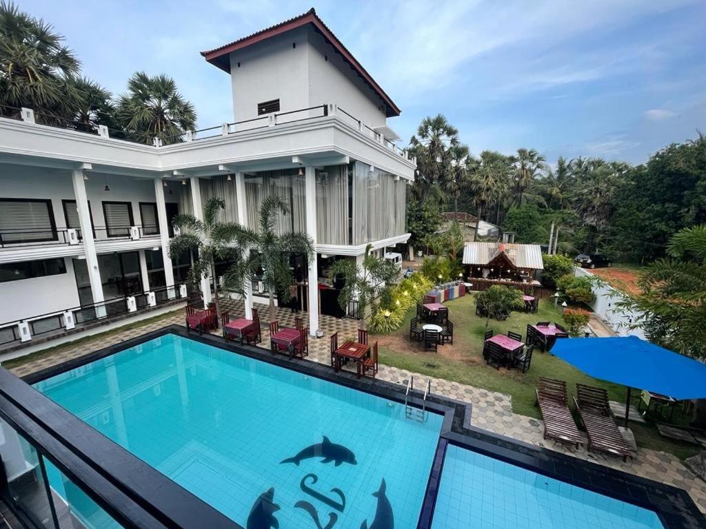 J7 Villaj Resort Trincomalee Eksteriør billede