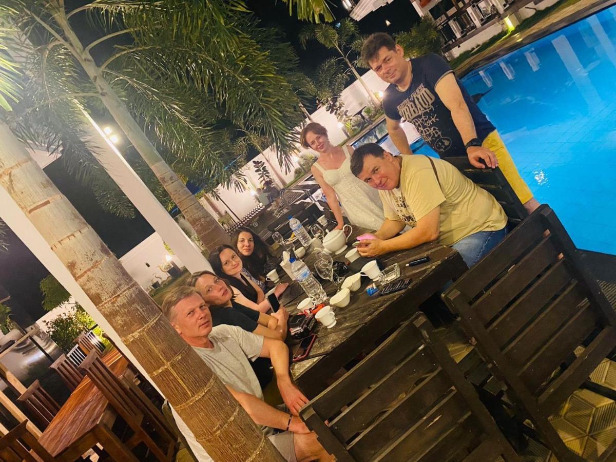 J7 Villaj Resort Trincomalee Eksteriør billede